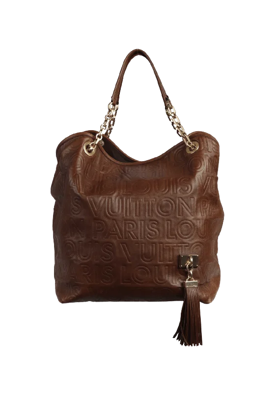 Inspired Bags For Modern Sophistication PARIS SOUPLE WHISPER GM BAG Trendy Purses At Unbeatable Discounts Inspired Bags For Modern Sophistication PARIS SOUPLE WHISPER GM BAG Trendy Purses At Unbeatable Discounts