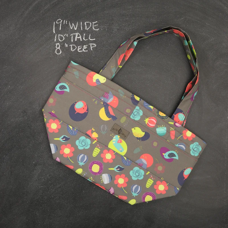 Hot Picks Barrel Tote Bag in Beaky Besties Unmissable Deals On Everyday Handbags