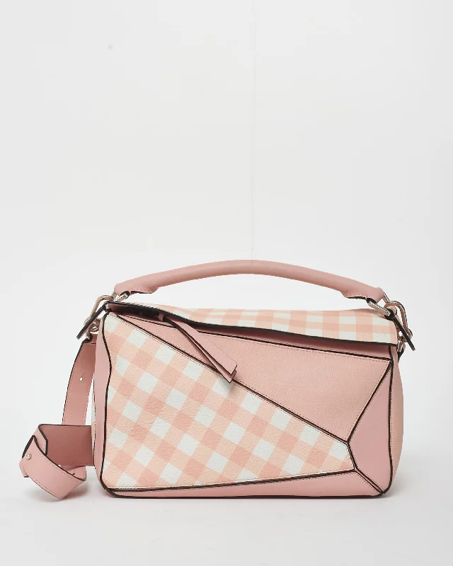 Classic Chic Deals Loewe Pink & White Calfskin Leather Gingham Medium Puzzle Bag Handbag Deals You'll Love Classic Chic Deals Loewe Pink & White Calfskin Leather Gingham Medium Puzzle Bag Handbag Deals You'll Love
