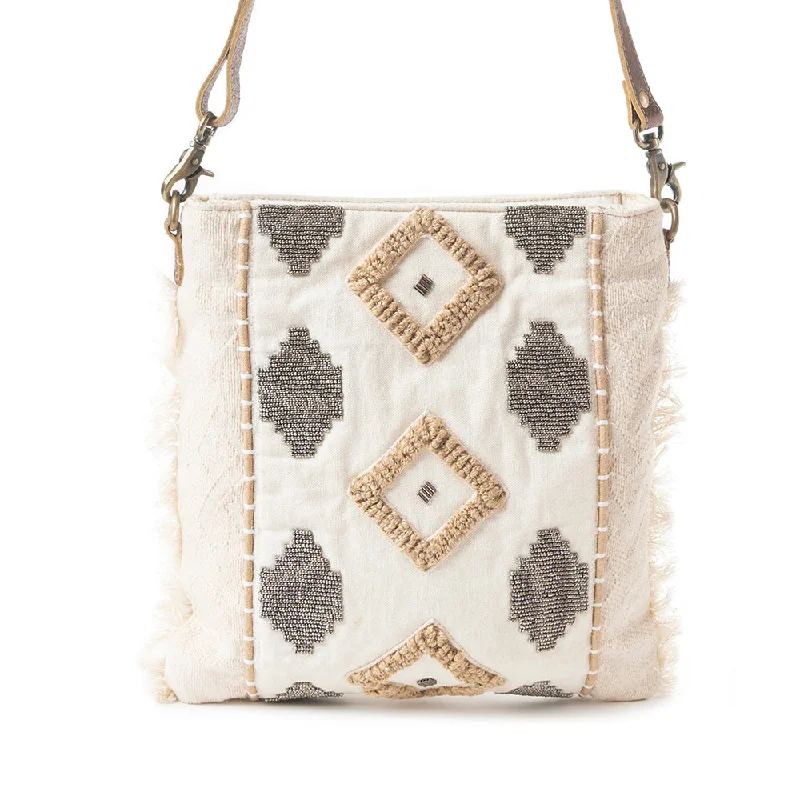 Eco-Friendly Bags With Discounts Desert Diamond Shoulder Bag Affordable Elegance, Grab Yours Now Eco-Friendly Bags With Discounts Desert Diamond Shoulder Bag Affordable Elegance, Grab Yours Now