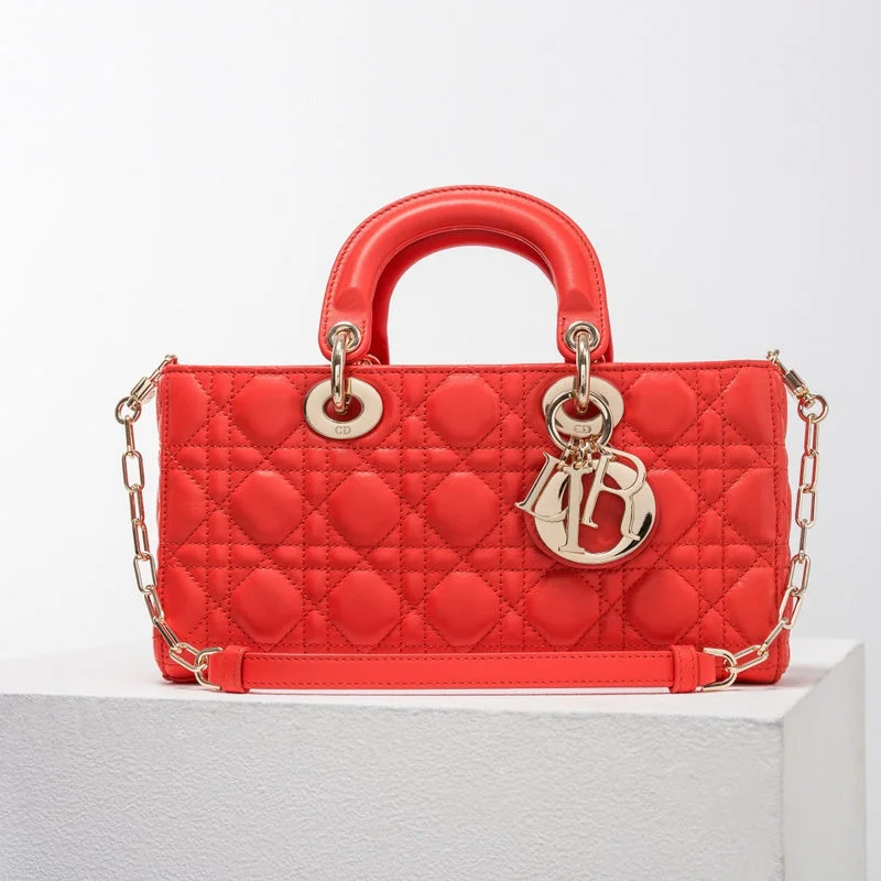 Trendy Bags For Women And Men In 2025 LCE - DOR Bags - 462 Affordable Luxury With Top-Quality Handbags Trendy Bags For Women And Men In 2025 LCE - DOR Bags - 462 Affordable Luxury With Top-Quality Handbags