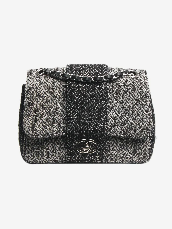 Stylish Bags With Discounts Chanel Black boucle and sequin 2015-2016 flap bag The Best Handbag Sale Of The Season Stylish Bags With Discounts Chanel Black boucle and sequin 2015-2016 flap bag The Best Handbag Sale Of The Season