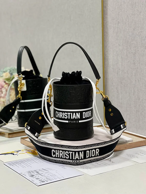 Sleek Style Discounts LCE - DOR Bags - 471 Trendy Purses At Unbeatable Discounts