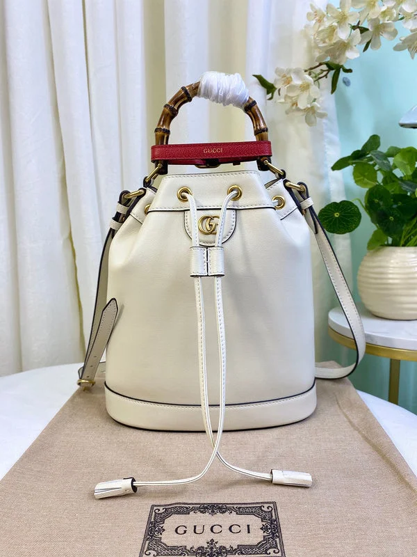 Fashion Essentials GUI - Zynteeq - 694 Unmissable Deals On Trendy Handbags