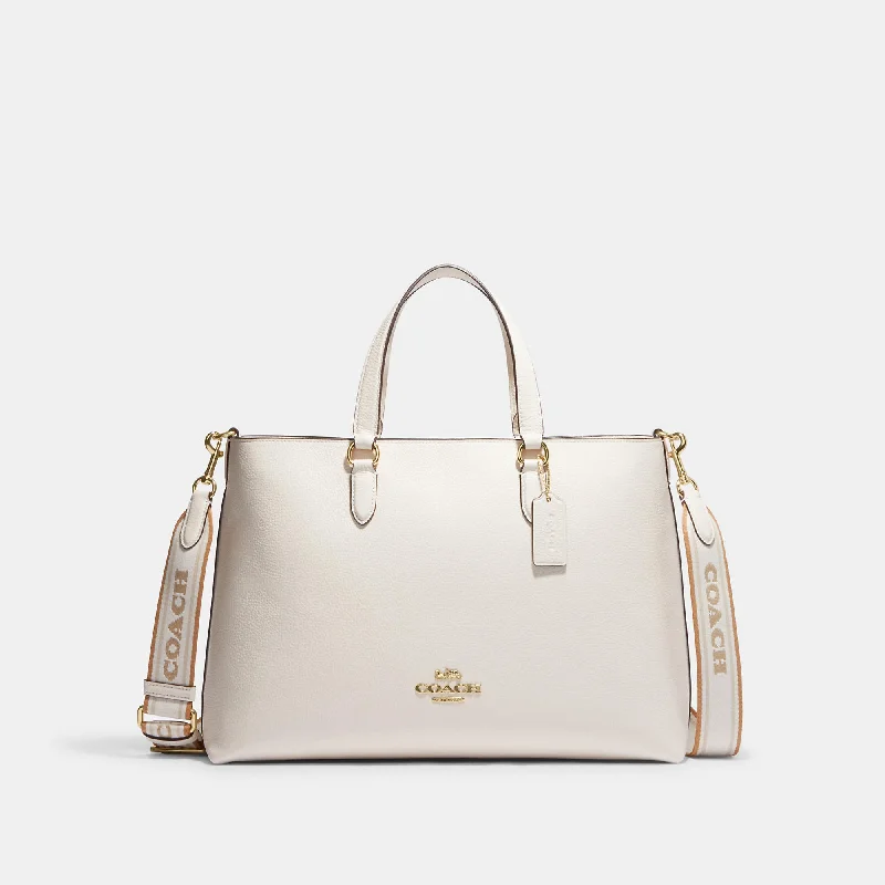 Coach Outlet Logan Carryall Unmissable Deals On High-Quality Designer Bags