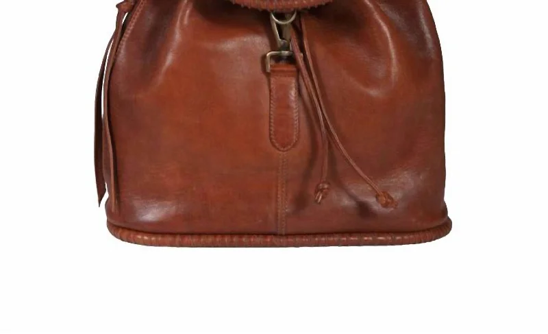 Women's Large Calf Leather Backpack In Caramel Everyday Bags, Budget-Friendly