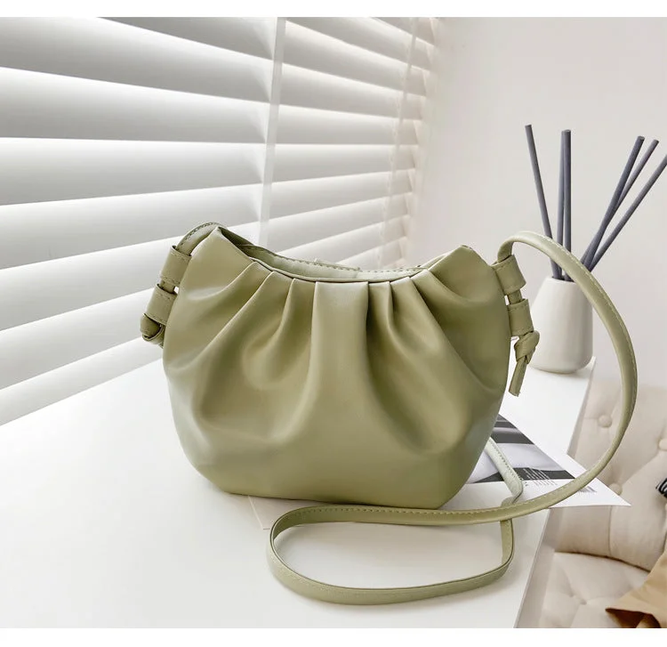 Fashion Pure Color High Quality Leather Ruched Pattern Cloud Shape Women Shoulder Bag Limited-Time Handbag Sale Fashion Pure Color High Quality Leather Ruched Pattern Cloud Shape Women Shoulder Bag Limited-Time Handbag Sale