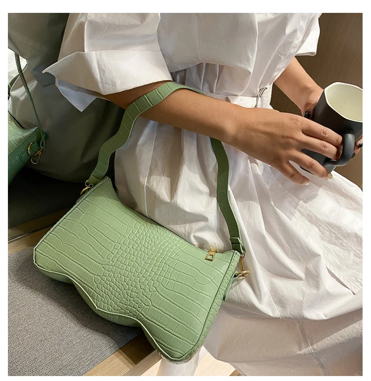 New simple crocodile single shoulder bag with all kinds of fashion retro handbag The Bag Sale You've Been Waiting For Is Here New simple crocodile single shoulder bag with all kinds of fashion retro handbag The Bag Sale You've Been Waiting For Is Here
