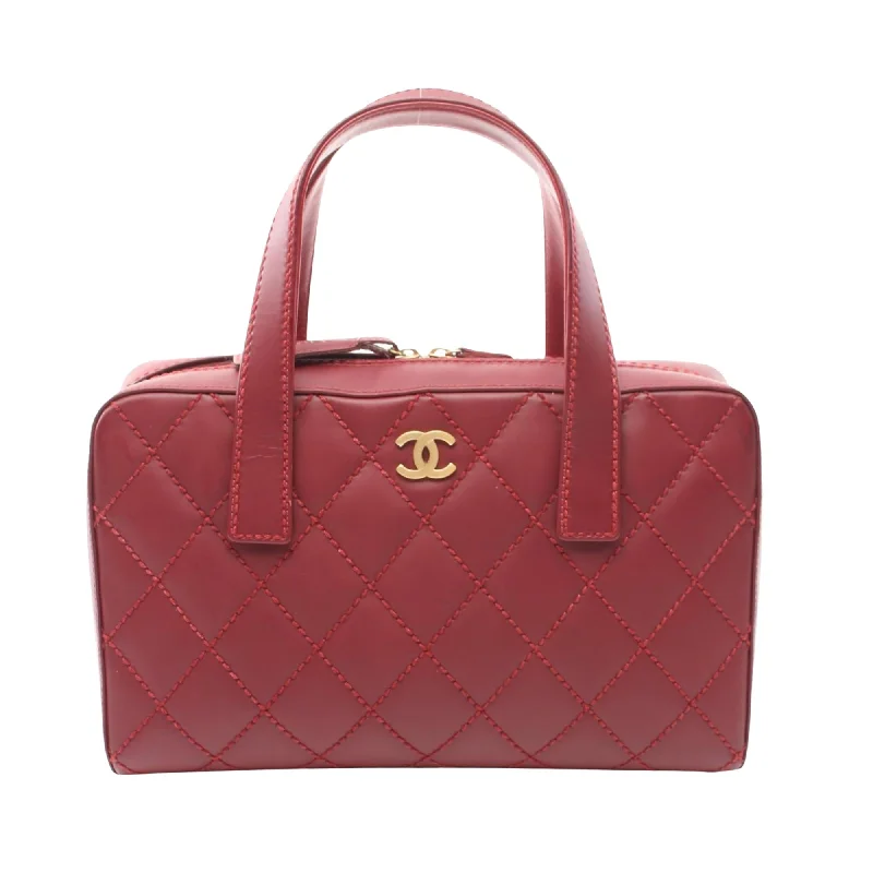 Chanel Wild Stitch  Leather Handbag (Pre-Owned) Everyday Elegance At Special Prices