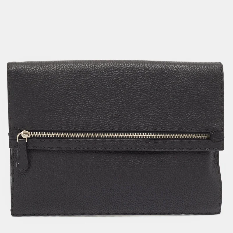 Fendi Black Selleria Leather Wristlet Clutch Everyday Bags, Budget-Friendly