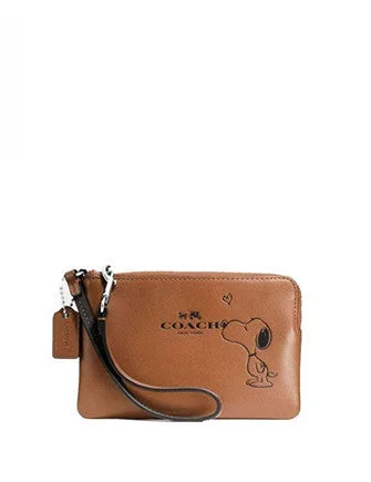 Fall Sale, Prices Drop Coach Peanuts Snoopy Kiss L-Zip Wristlet Trendy Backpacks With Big Discounts Fall Sale, Prices Drop Coach Peanuts Snoopy Kiss L-Zip Wristlet Trendy Backpacks With Big Discounts