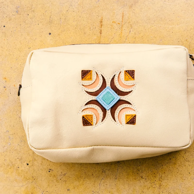 WANDER CROSSBODY BAG + STRAP SET - NENA STUDIO - FULL LEATHER - BUTTER Sleek Bags, Perfect Prices WANDER CROSSBODY BAG + STRAP SET - NENA STUDIO - FULL LEATHER - BUTTER Sleek Bags, Perfect Prices