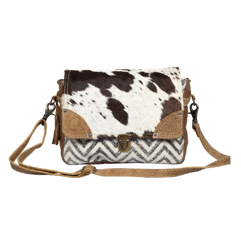 Pearl Fusion Messenger Bag Limited-Time Sale On Trendy Handbags – Don't Miss Out
