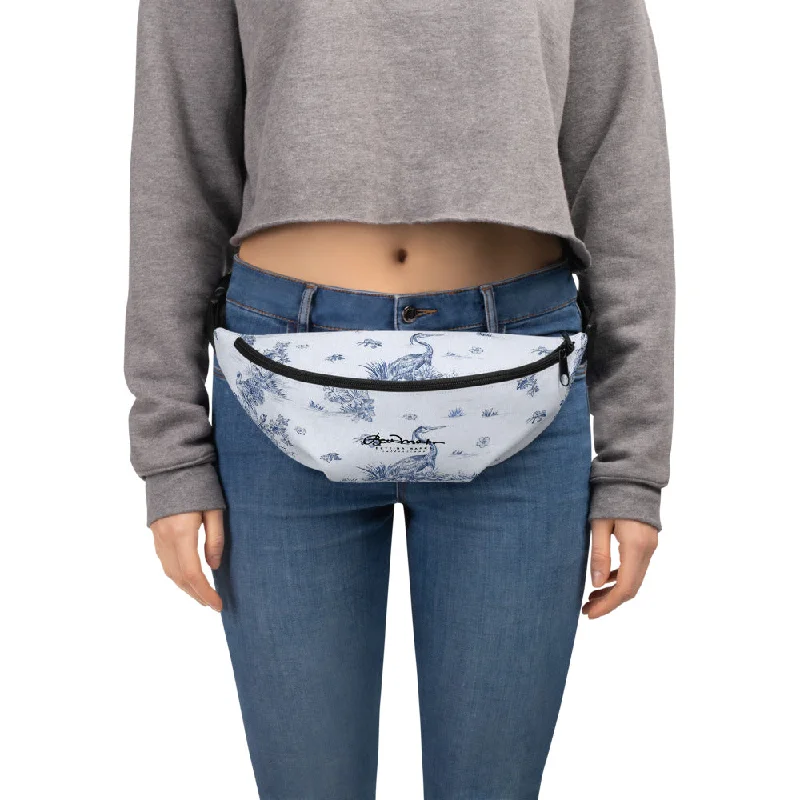 Toiles de Jouy Harmony Blue Fanny Pack Huge Handbag Markdowns – Update Your Collection Now Toiles de Jouy Harmony Blue Fanny Pack Huge Handbag Markdowns – Update Your Collection Now