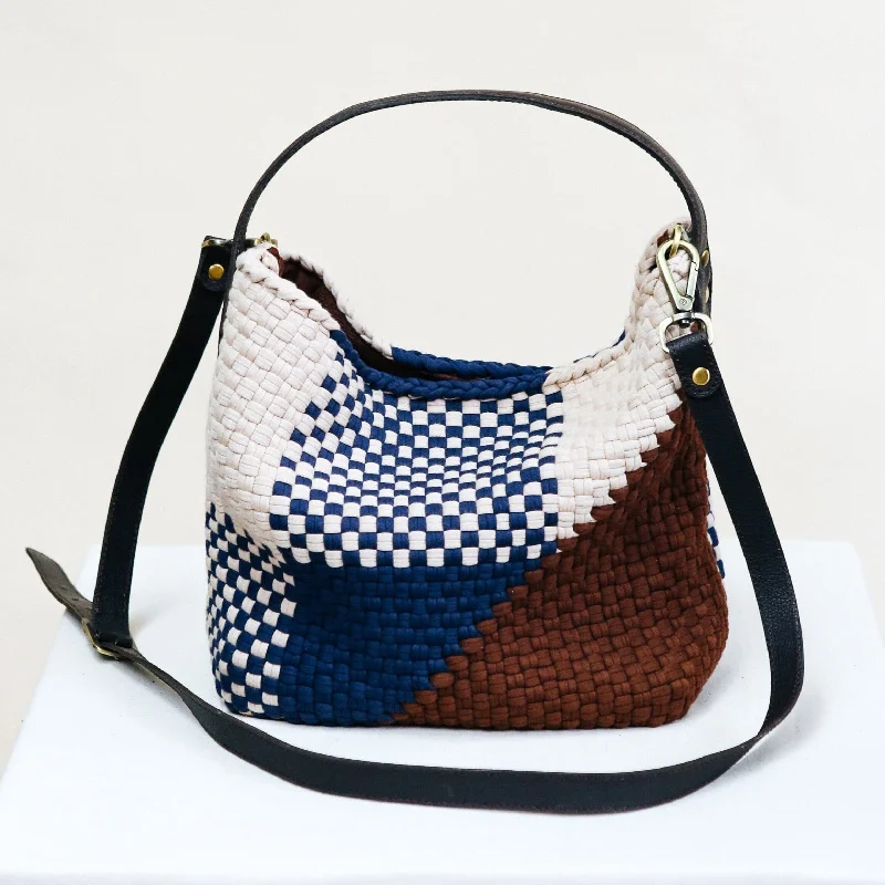 Premium Fashion Buslo Mini Diagonal Weave Brown & Navy Stylish Handbags At Unbeatable Discounts Premium Fashion Buslo Mini Diagonal Weave Brown & Navy Stylish Handbags At Unbeatable Discounts